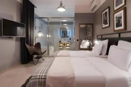 AX the Saint John - 40