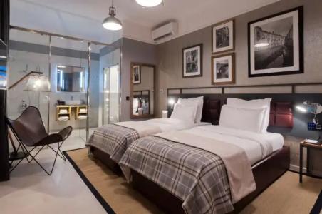 AX the Saint John - 53