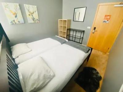 Bus Hostel Reykjavik - 31