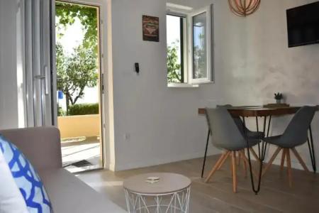 Guest House Vineyard oaza - 3