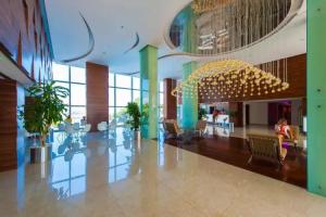 A Good Life Utopia Family Resort, Okurcalar