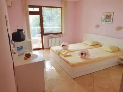 Guest House Byki - 1