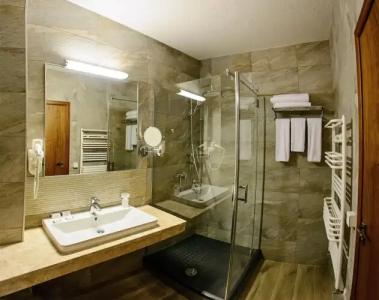 Hot Springs Medical and SPA - 36