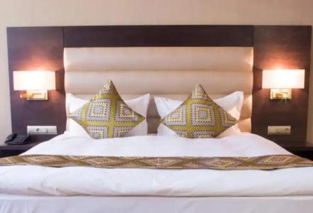 Best Western Plus - 92