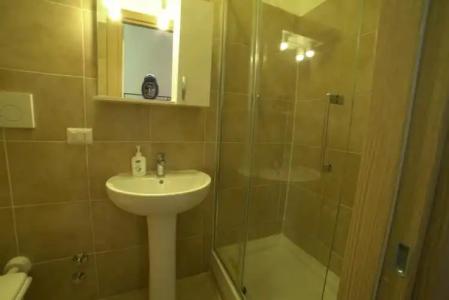 Gateway Residence - 8