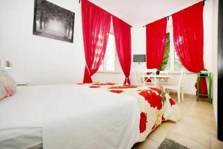 Gateway Residence - 105