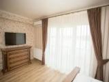 King Room with Spa Bath