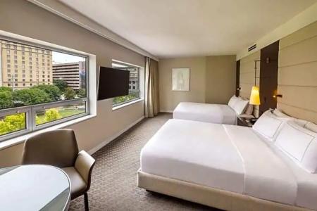 The Statler Dallas Curio Collection By Hilton - 64