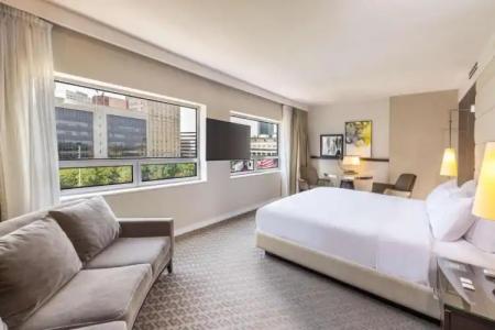 The Statler Dallas Curio Collection By Hilton - 57