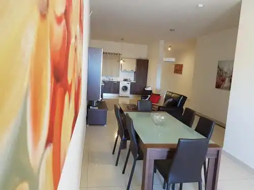 Maisonette - 8