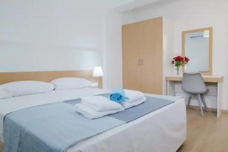 Stephanie Studios - 5