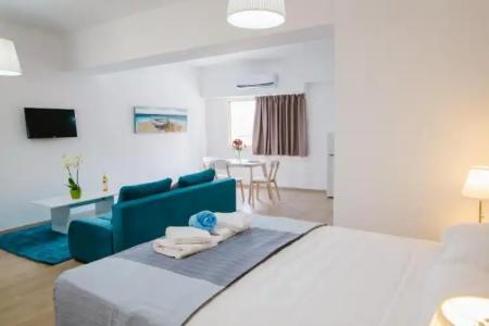 Stephanie Studios - 48