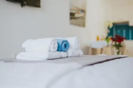 Stephanie Studios - 9