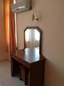 Elegant Baronessa Apart - 50