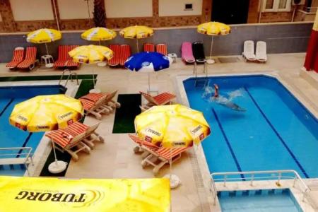 Elegant Baronessa Apart - 84