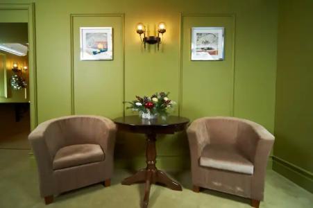 Garden Boutique - 39