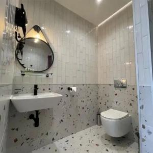 Health Resort Signal - 65