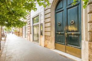 Suite in Rome Veneto, Rome