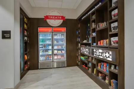 Hampton Inn Fort Lauderdale Pompano Beach - 8