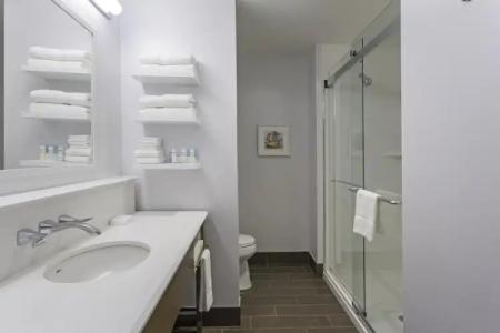 Hampton Inn Fort Lauderdale Pompano Beach - 6