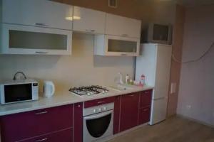 Tsentr 53 Semeynye Apartamenty 2-h komnatnye s balkonami Vokzalnaya dom 51A, Ryazan