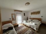 1 Bedroom Standard Triple room with garden view