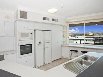 Mariners North Holiday Apartments - 5