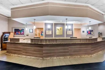 Quality Inn Orlando Near International Drive - 1