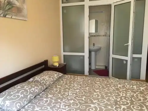 Lyashenko Guest House - 34