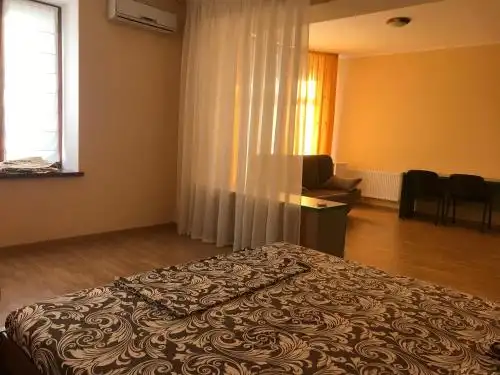 Lyashenko Guest House - 29