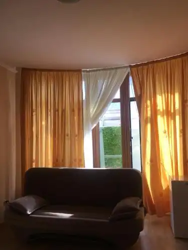 Lyashenko Guest House - 18