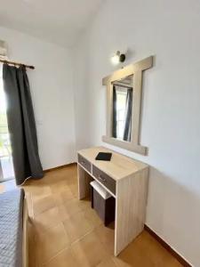 Captains Studios & Apartments - 104