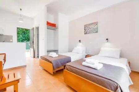 Captains Studios & Apartments - 75