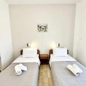 Captains Studios & Apartments - 54