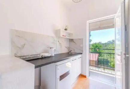 Captains Studios & Apartments - 47