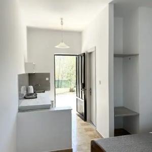 Captains Studios & Apartments - 50