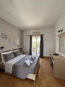 Captains Studios & Apartments - 103