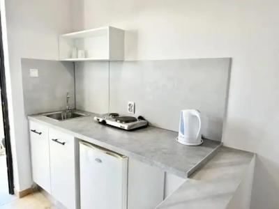 Captains Studios & Apartments - 17