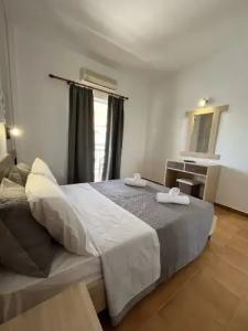 Captains Studios & Apartments - 94