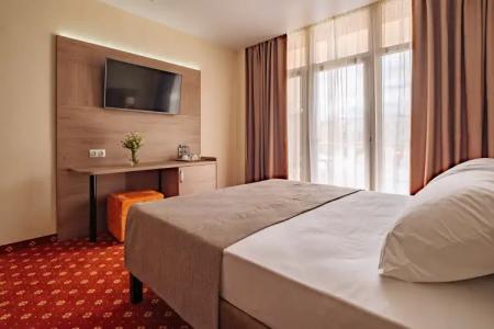 ЛетоoтеЛь - 104