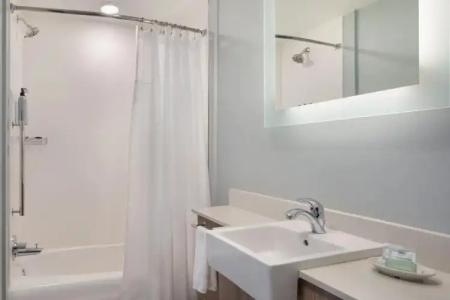 SpringHill Suites - 26
