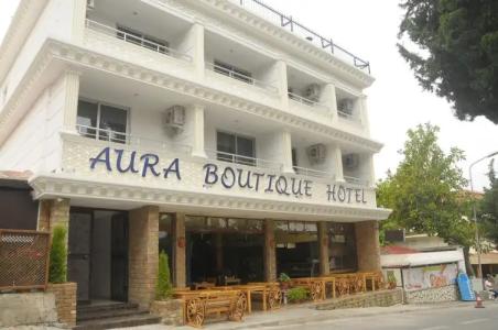 Aura Boutique - 50