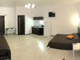 Deluxe Studio