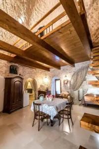 Astra Bed  Breakfast - 15