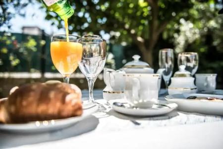 Astra Bed  Breakfast - 19