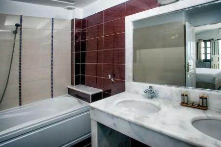 Amity Suites - Adults Only - 37