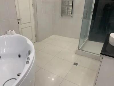 Adams Boutique - 106