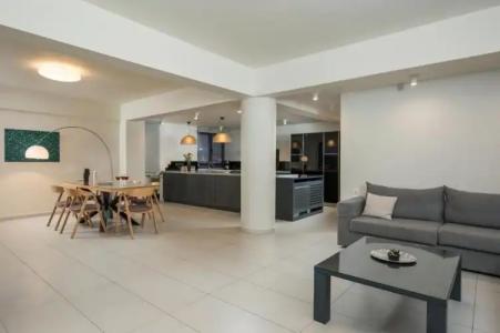 Spring Apartments - 118