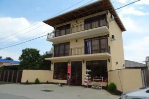 Guest House on Tumanyana, Alakhadzi