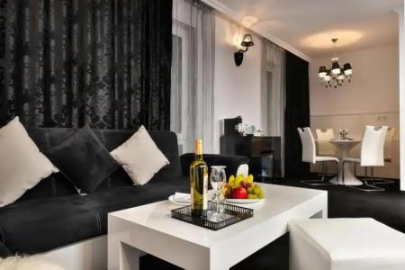 Best Boutique - 81